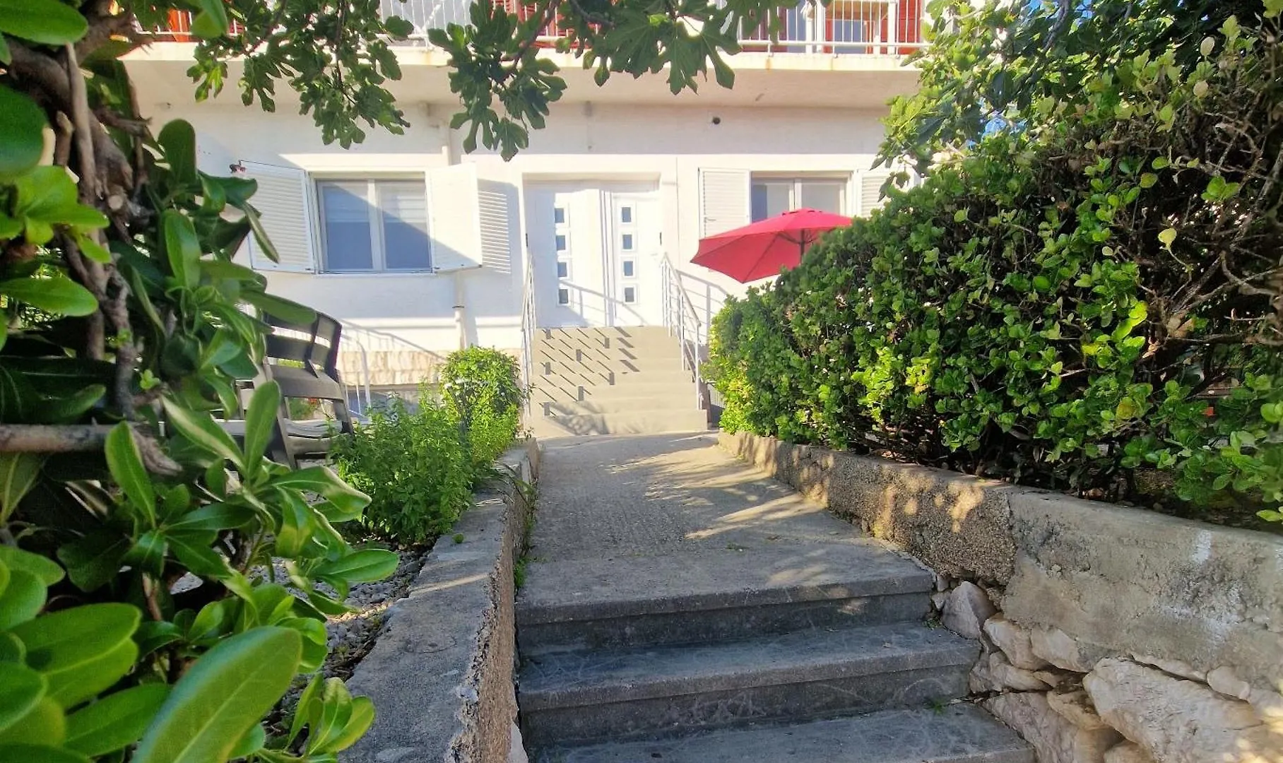 Apartments By The Sea Barbat, Rab - 23438 Rab Town